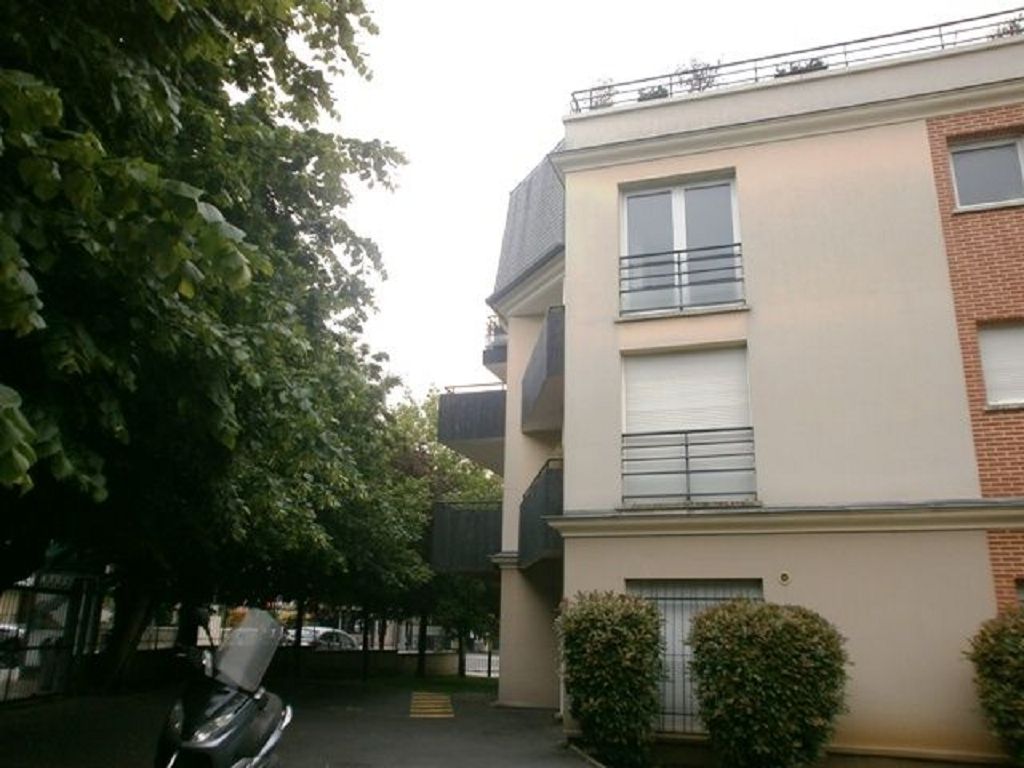 Appartement Studio PERREUX SUR MARNE 850€ C3Z-IMMOBILIER