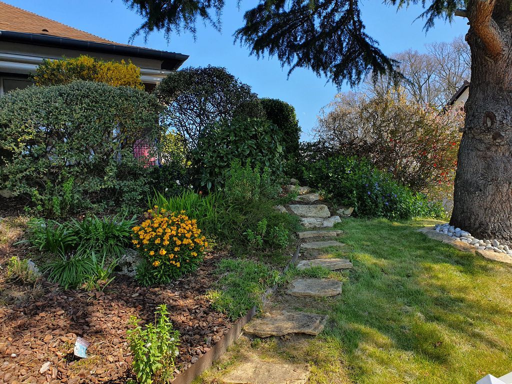Maison indépendante LE PLESSIS TREVISE 585000€ C3Z-IMMOBILIER Maison indépendante LE PLESSIS TREVISE 585000€ C3Z-IMMOBILIER